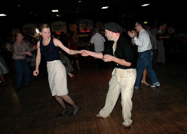 min 2007 11 25 riot 479
